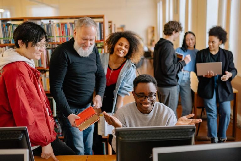 Dlaczego warto inwestować w literaturę edukacyjną?